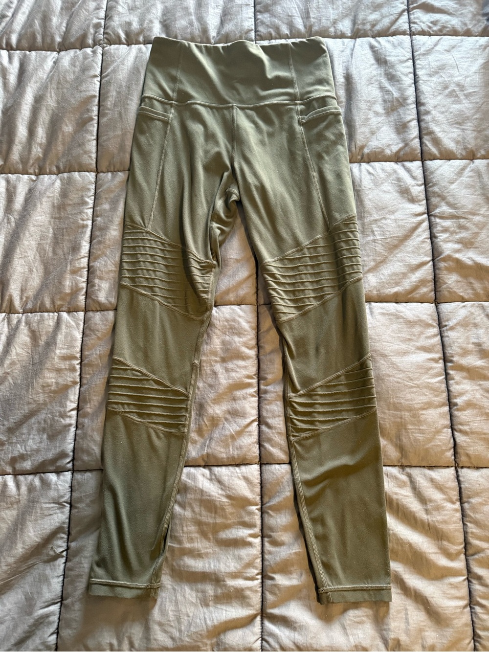 Athleta moto leggings